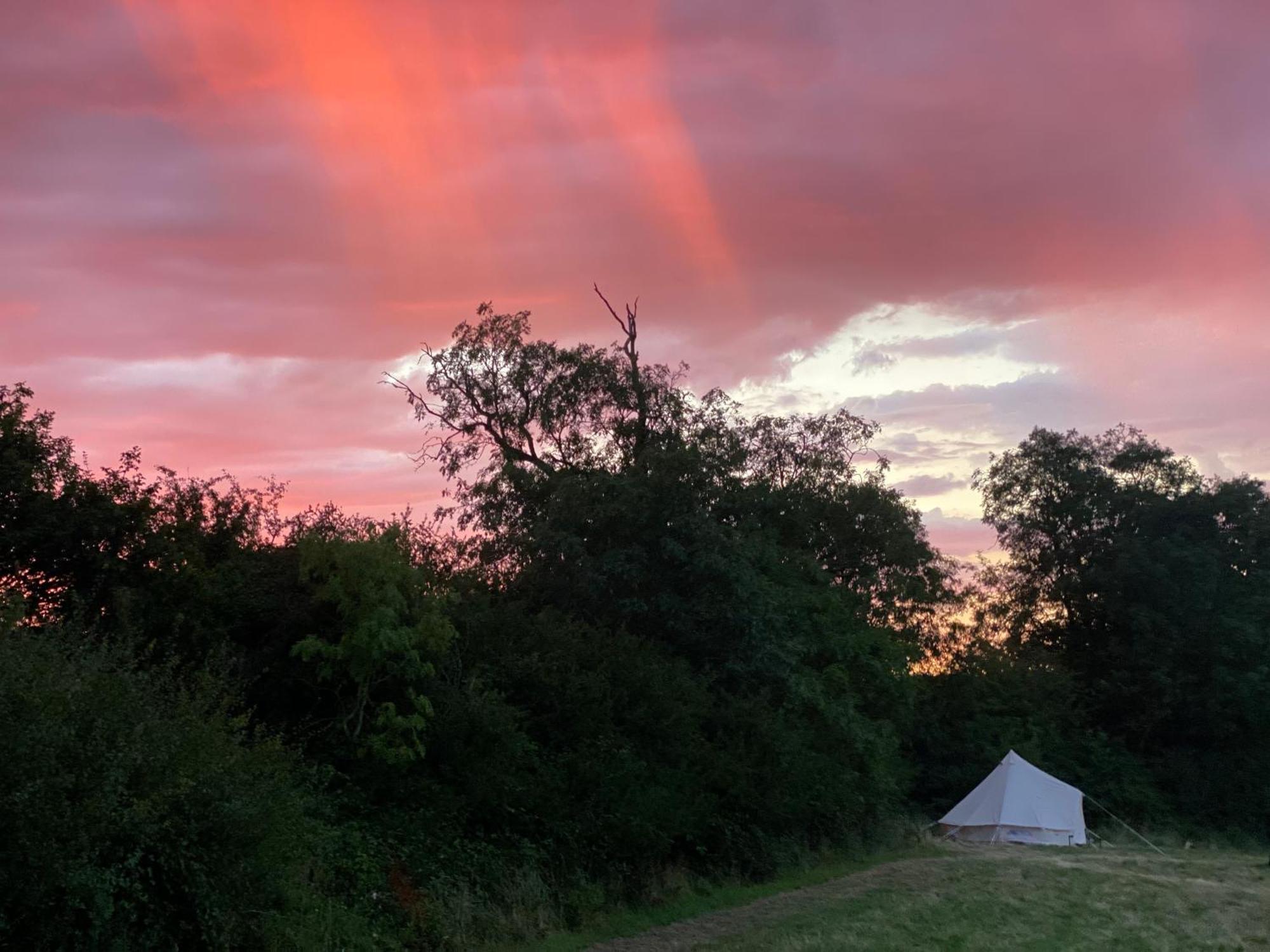 Bell Tent 4M Fossewold Farm Camping Moreton-in-Marsh Exterior foto